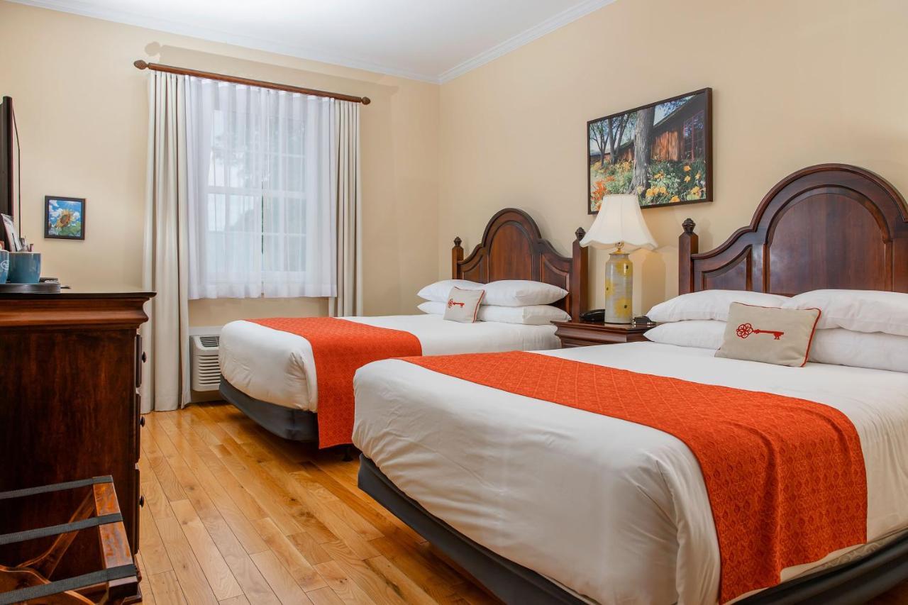 Mills Park Hotel Yellow Springs Экстерьер фото